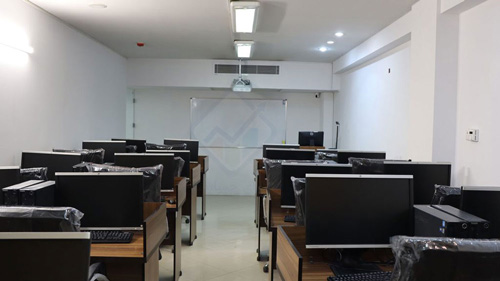 تصویر محیط کلاس آموزشگاه سرای حسابداری