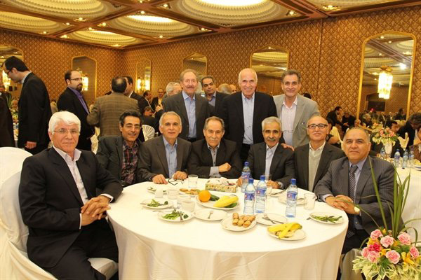 اعضای هیئت مدیره موسسه حسابرسی و خدمات مدیریت کاربرد تحقیق در همایش جامعه حسابداران رسمی ایران